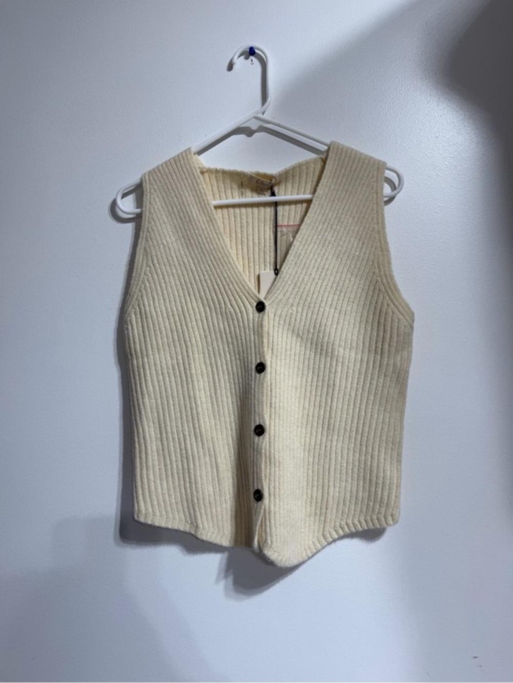 NWT Elan Natural Cream Ribbed Knit Button-Front Sweater Vest Size Large